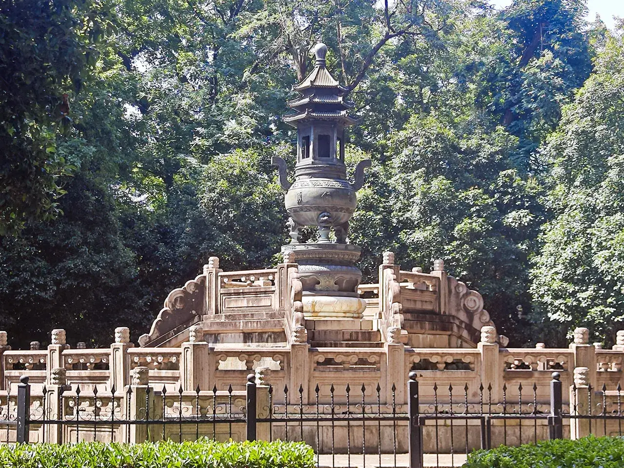 进入中山陵区