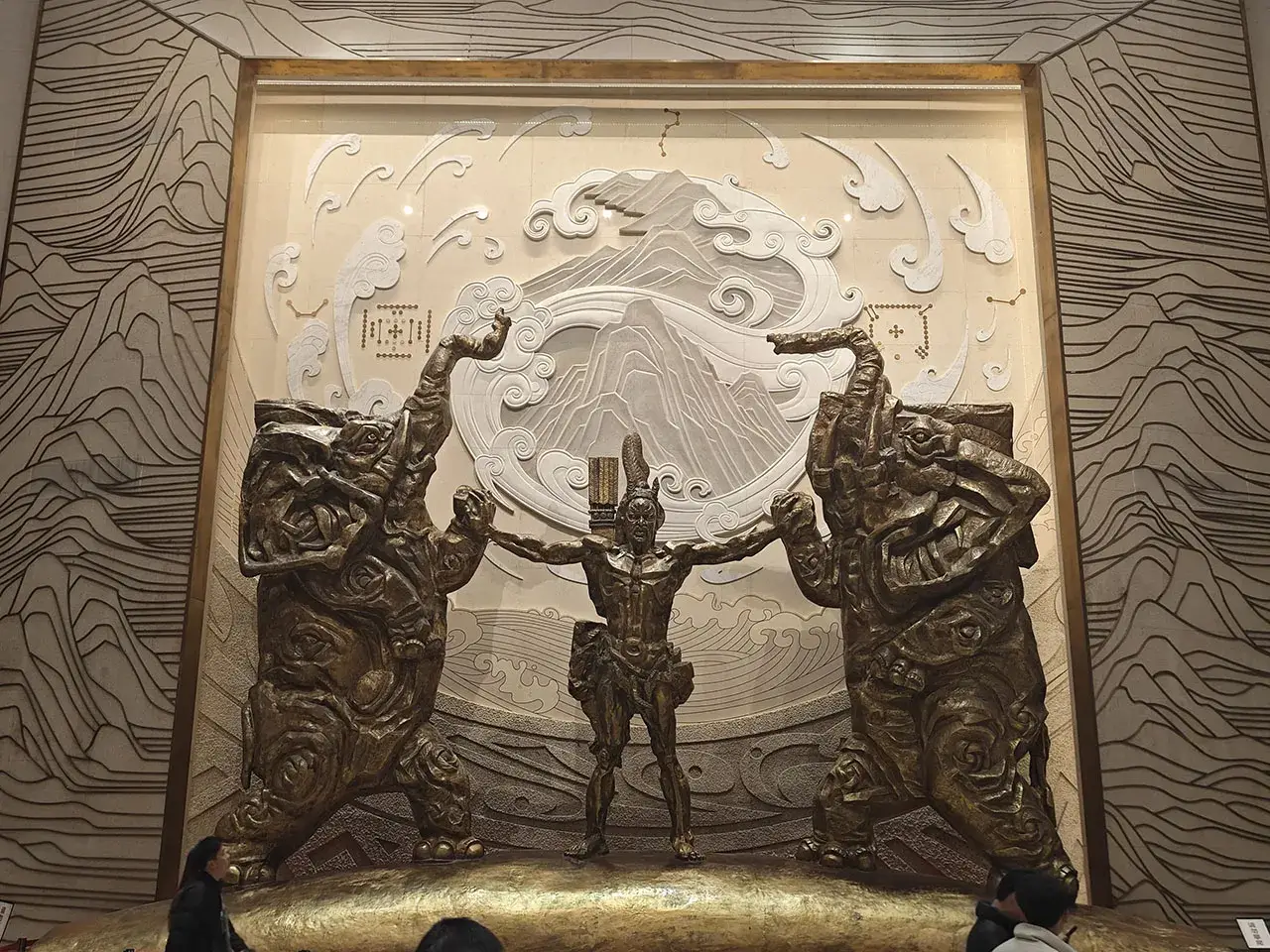 盘古开天？